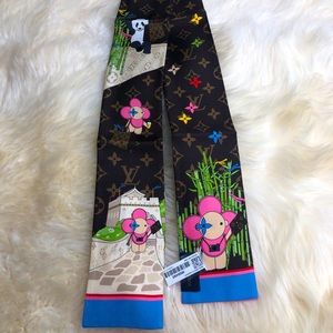 NEW Louis Vuitton 2021 Xmas Animation Bandeau China Panda